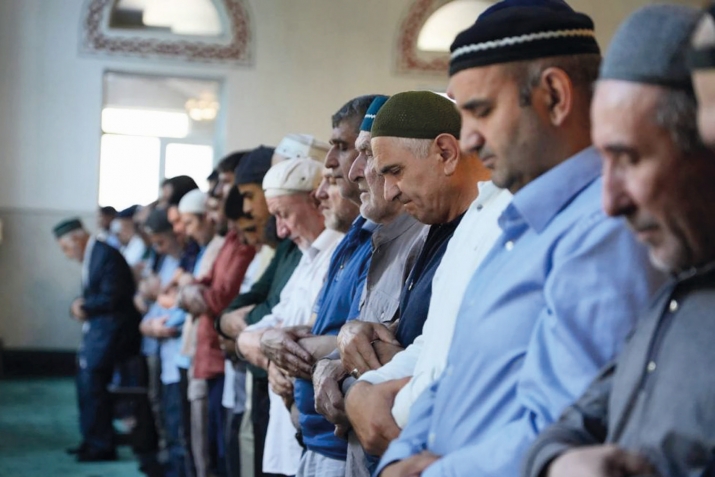 Жуьмя-кпIунилай кьулухъ нисинин капI хъувун