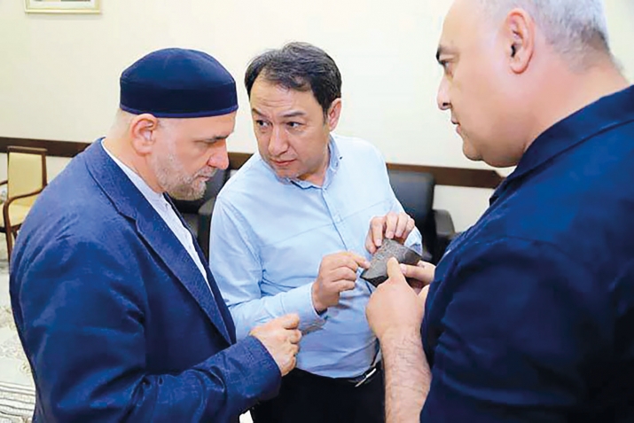 Имам Бухарил централде щвана