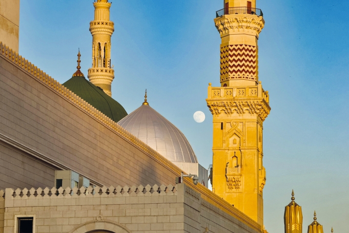 Кёп сюеген Пайхаммарыбызны ﷺ гьакъында бек билейик
