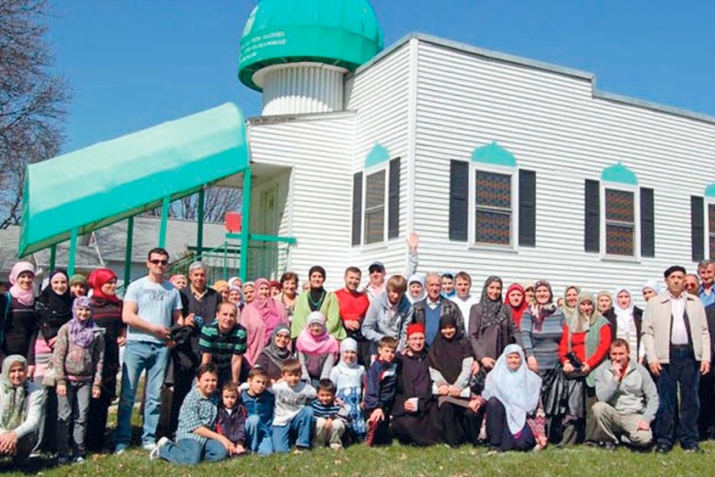 The First Mosques in North America