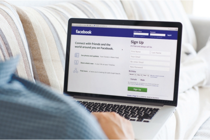 The fictitious world of Facebook