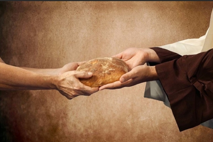 ̇nsanlara mi kendime mi Yardim edeyim?