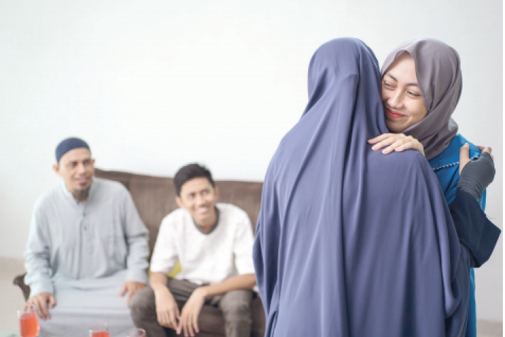 Evli̇li̇kte ni̇yet Allah  rizasi İçi̇n olmali