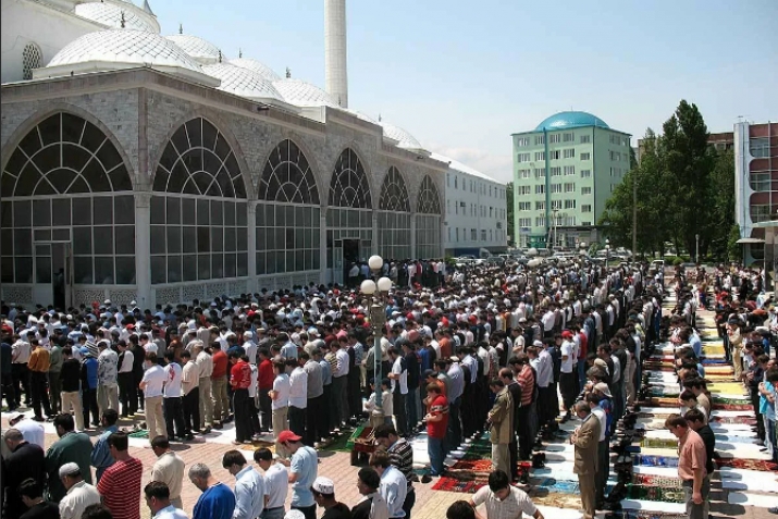 Namazi cemaatle kilmak